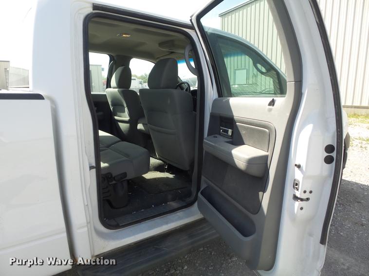 image for item K7657 2008 Ford F150 XL SuperCrew pickup truck