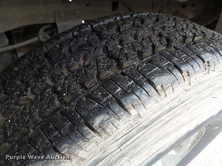 image for item K7662 2003 Ford F250 Super Duty pickup truck