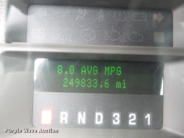 image for item K7663 2008 Ford F250 Super Duty XL pickup truck