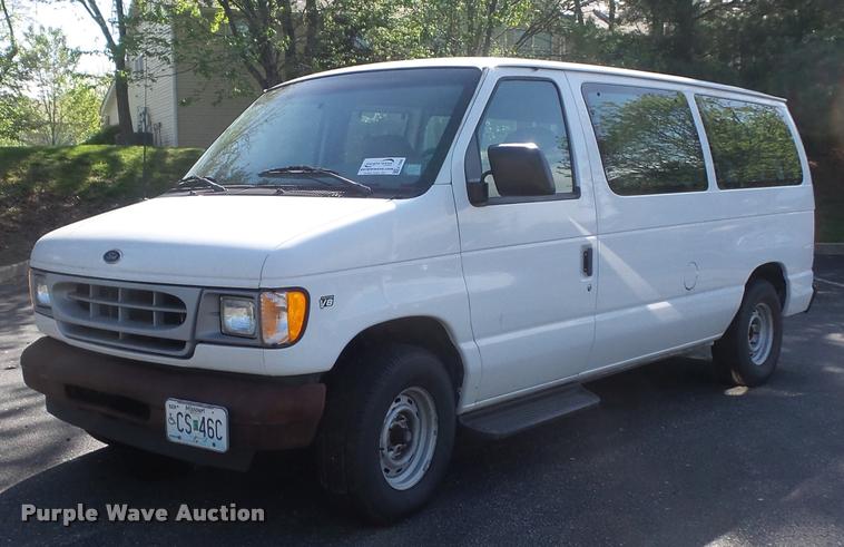 image for item K7666 2002 Ford Econoline E150 XL handicap accessible van