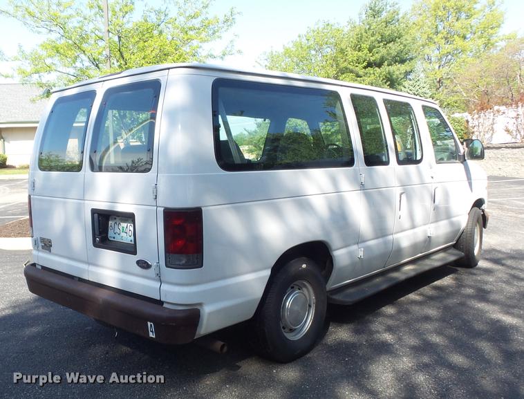 image for item K7666 2002 Ford Econoline E150 XL handicap accessible van