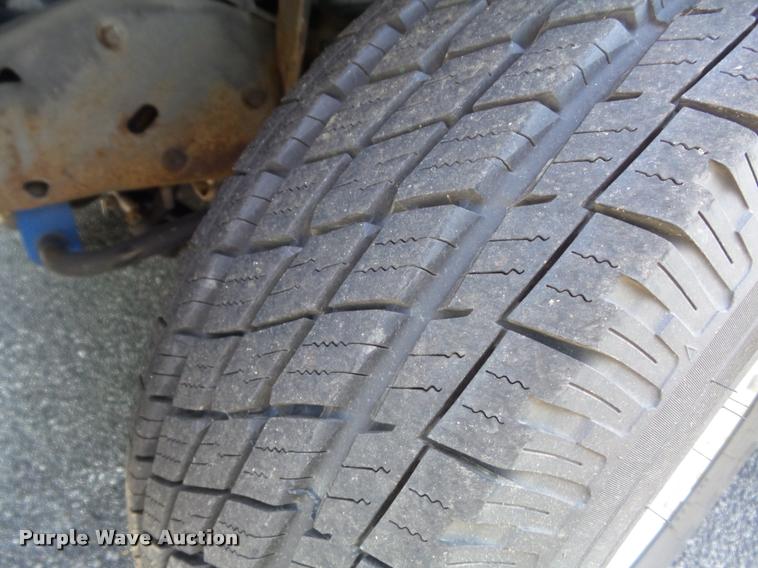 image for item K7666 2002 Ford Econoline E150 XL handicap accessible van