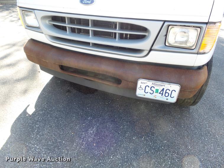 image for item K7666 2002 Ford Econoline E150 XL handicap accessible van
