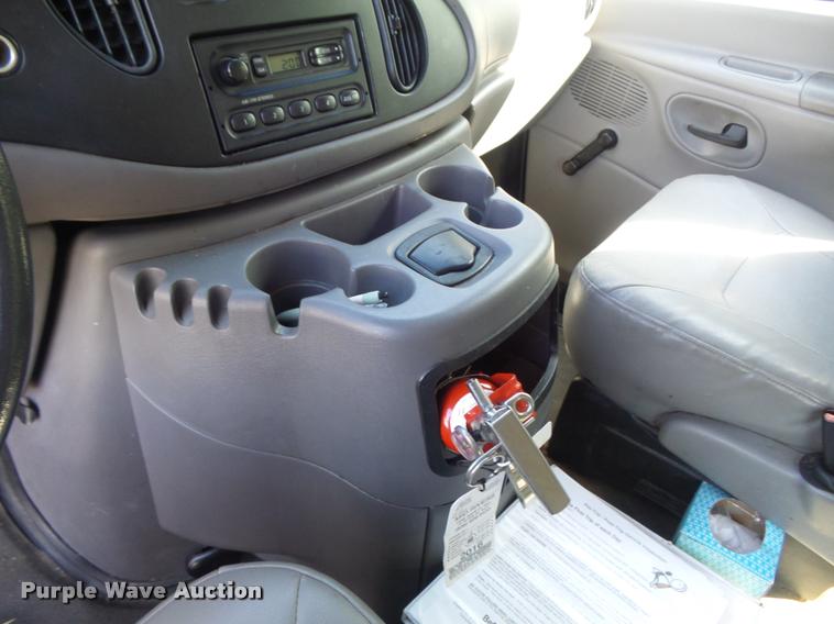 image for item K7666 2002 Ford Econoline E150 XL handicap accessible van