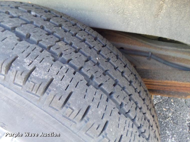 image for item K7667 2003 Chevrolet Express 3500 Extended van