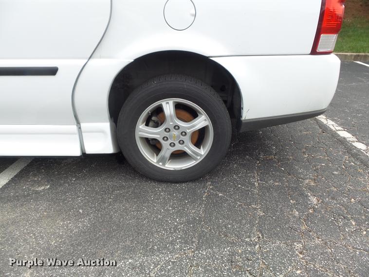 image for item K7670 2008 Chevrolet Uplander handicap accessible van