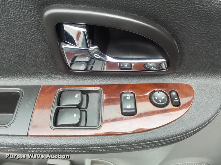 image for item K7670 2008 Chevrolet Uplander handicap accessible van