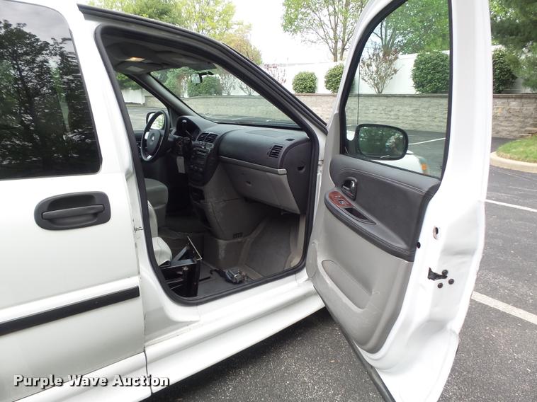 image for item K7670 2008 Chevrolet Uplander handicap accessible van