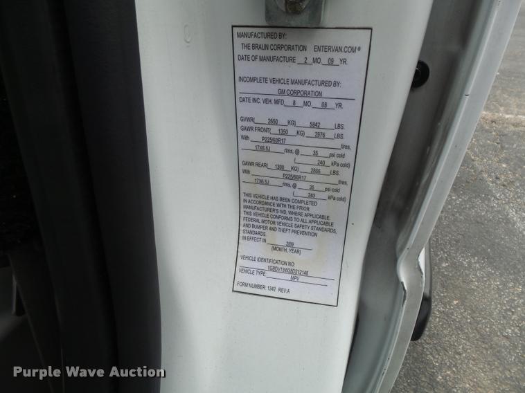 image for item K7670 2008 Chevrolet Uplander handicap accessible van