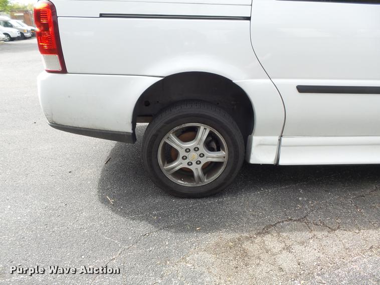 image for item K7671 2008 Chevrolet Uplander handicap accessible van