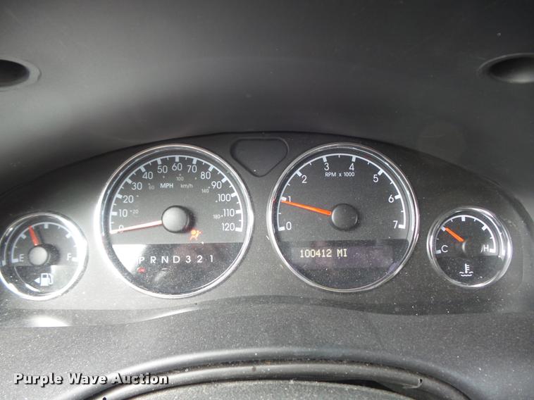 image for item K7671 2008 Chevrolet Uplander handicap accessible van