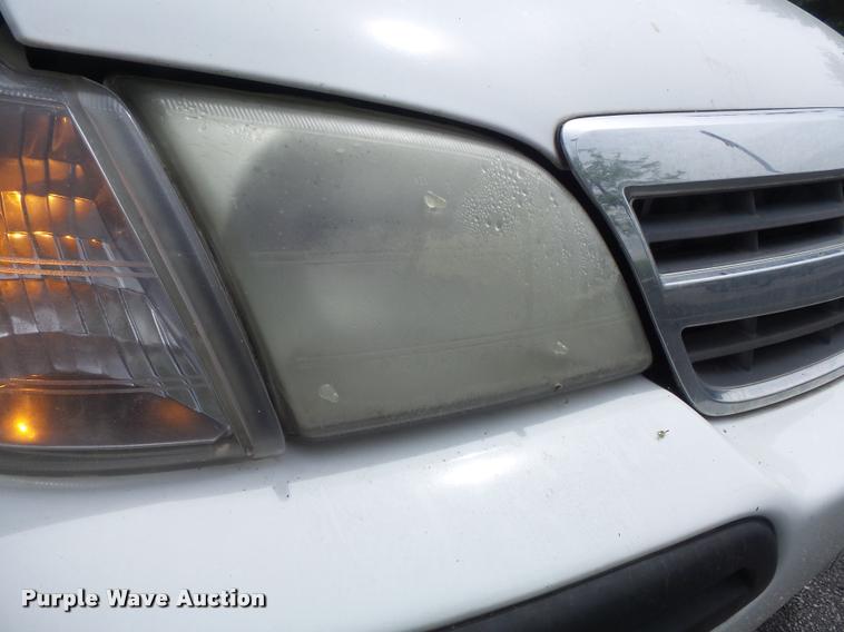 image for item K7673 2003 Chevrolet Venture handicap accessible van