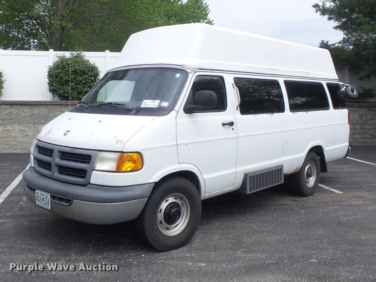 image for item K7674 2000 Dodge Ram 3500 handicap accessible van