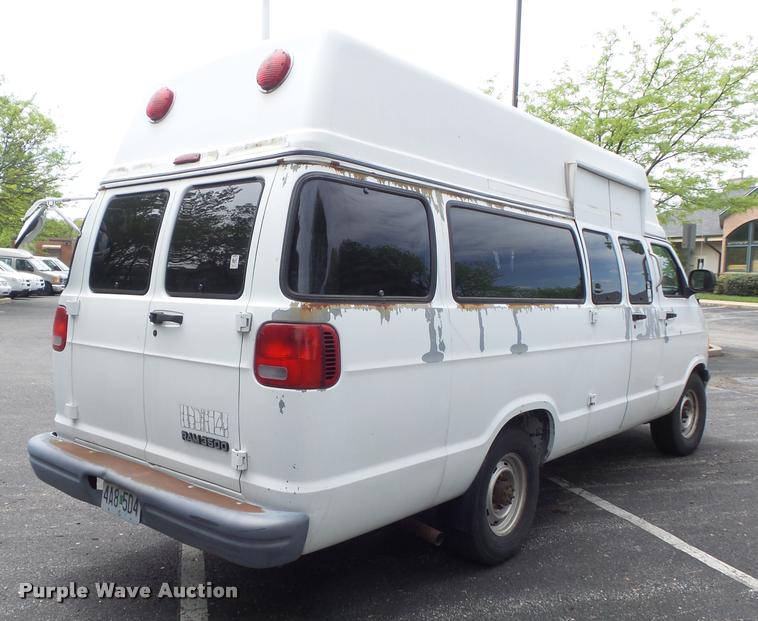 image for item K7674 2000 Dodge Ram 3500 handicap accessible van