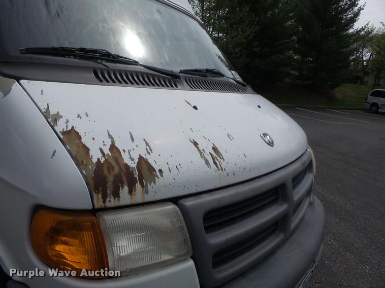 image for item K7674 2000 Dodge Ram 3500 handicap accessible van