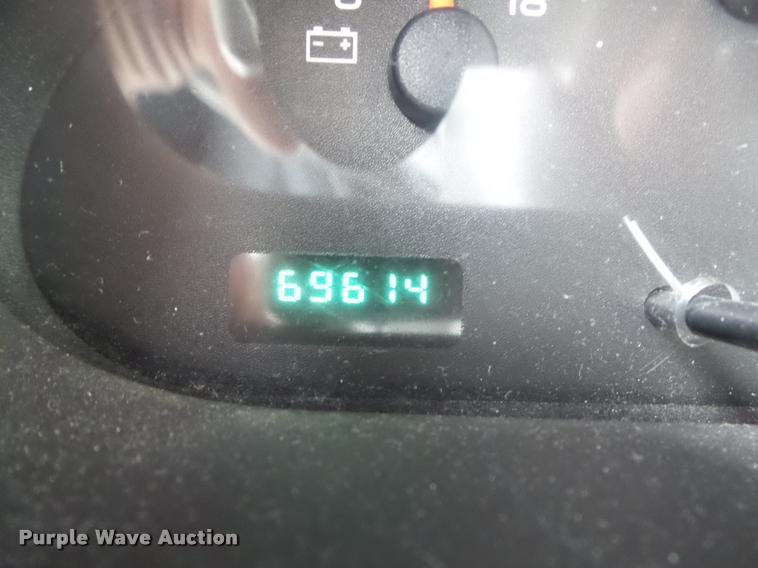 image for item K7674 2000 Dodge Ram 3500 handicap accessible van