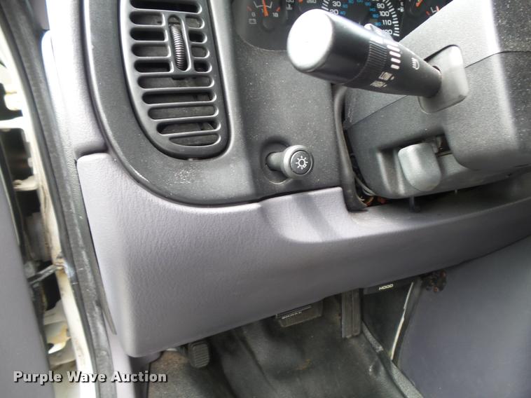 image for item K7674 2000 Dodge Ram 3500 handicap accessible van