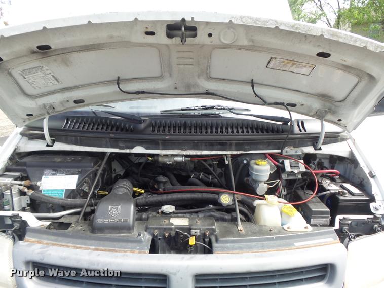 image for item K7674 2000 Dodge Ram 3500 handicap accessible van