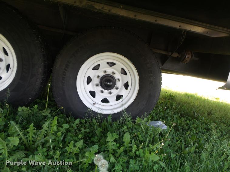 image for item K7676 2002 Kountry Star camper