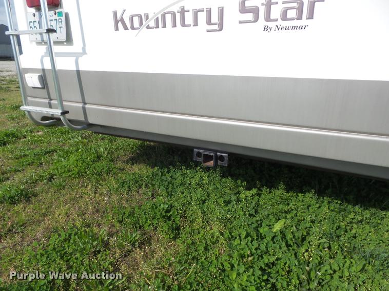 image for item K7676 2002 Kountry Star camper