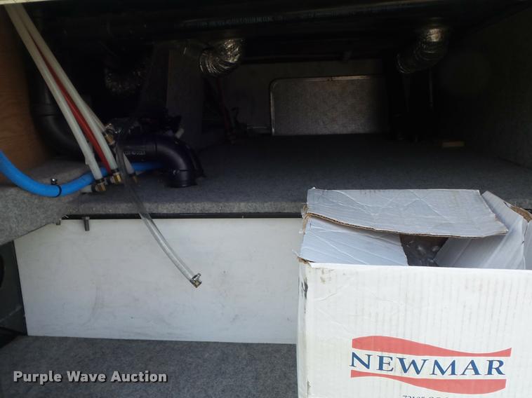 image for item K7676 2002 Kountry Star camper