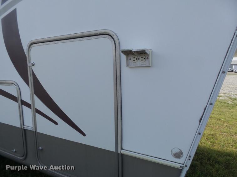 image for item K7676 2002 Kountry Star camper