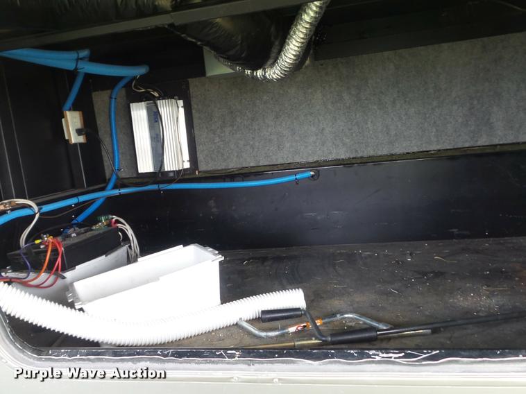 image for item K7676 2002 Kountry Star camper