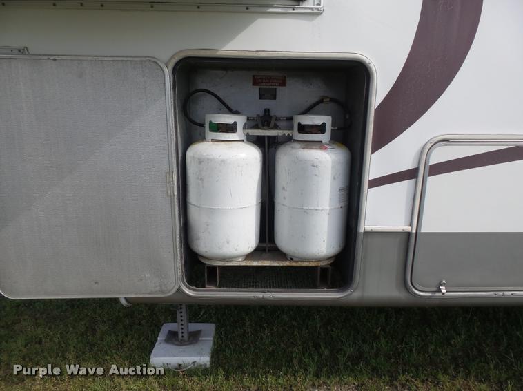 image for item K7676 2002 Kountry Star camper