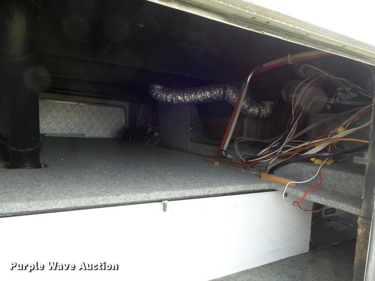 image for item K7676 2002 Kountry Star camper