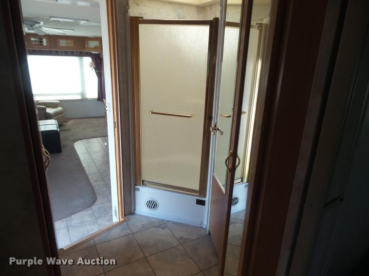 image for item K7676 2002 Kountry Star camper