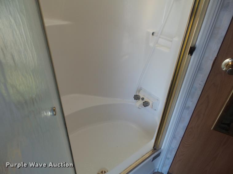 image for item K7676 2002 Kountry Star camper