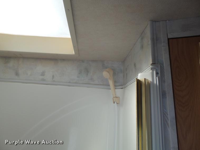 image for item K7676 2002 Kountry Star camper