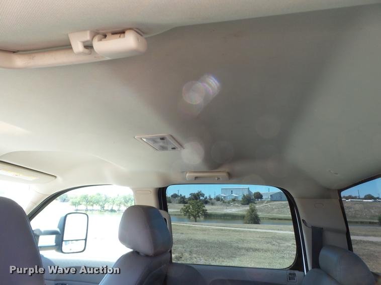 image for item L1524 2012 Chevrolet Silverado 2500HD Crew Cab pickup truck