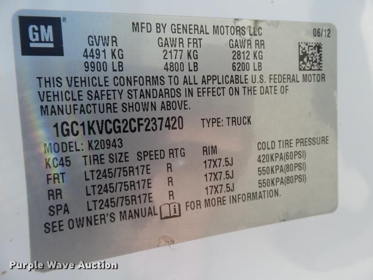 image for item L1524 2012 Chevrolet Silverado 2500HD Crew Cab pickup truck