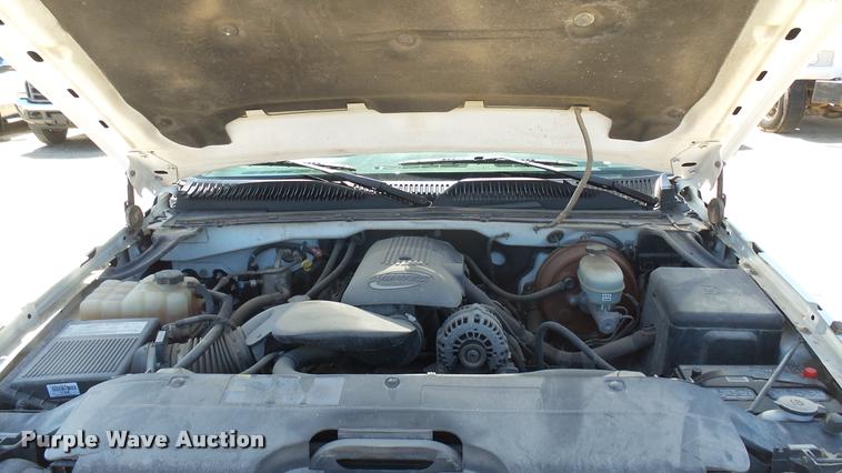 image for item L2364 2006 Chevrolet Silverado 1500 Z71 Ext. Cab pickup truck