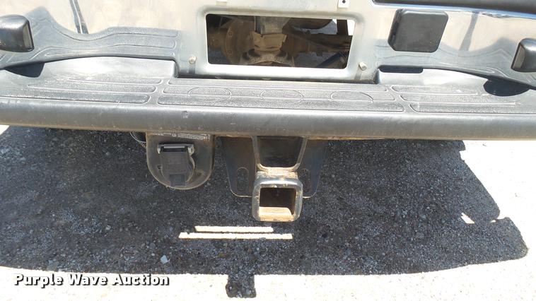 image for item L2364 2006 Chevrolet Silverado 1500 Z71 Ext. Cab pickup truck