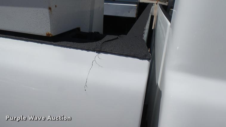 image for item L2364 2006 Chevrolet Silverado 1500 Z71 Ext. Cab pickup truck