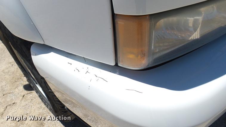 image for item L2364 2006 Chevrolet Silverado 1500 Z71 Ext. Cab pickup truck