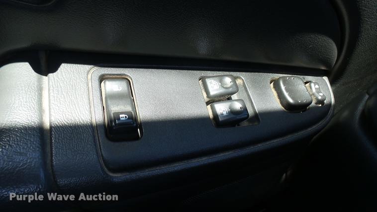 image for item L2364 2006 Chevrolet Silverado 1500 Z71 Ext. Cab pickup truck