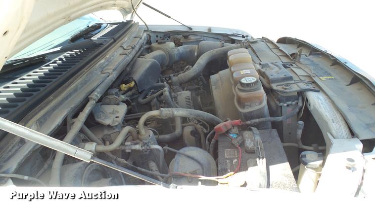 image for item L2366 2004 Ford F250 Super Duty SuperCab pickup truck