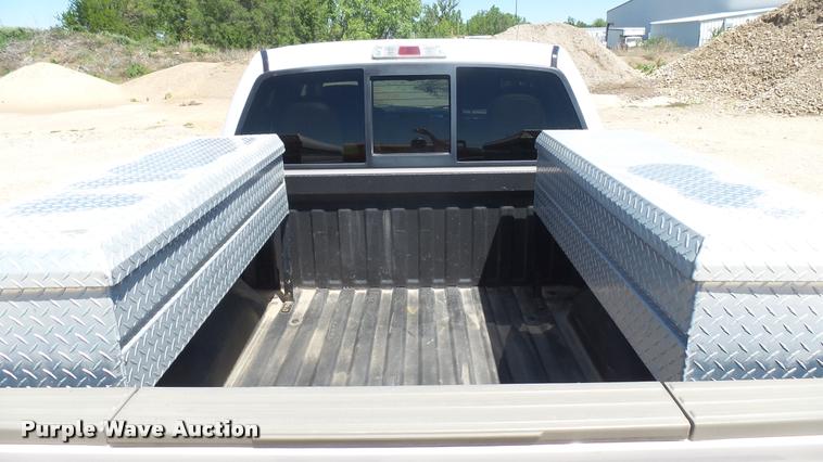 image for item L2367 2010 Ford F150 King Ranch SuperCrew pickup truck