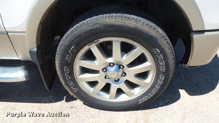 image for item L2367 2010 Ford F150 King Ranch SuperCrew pickup truck