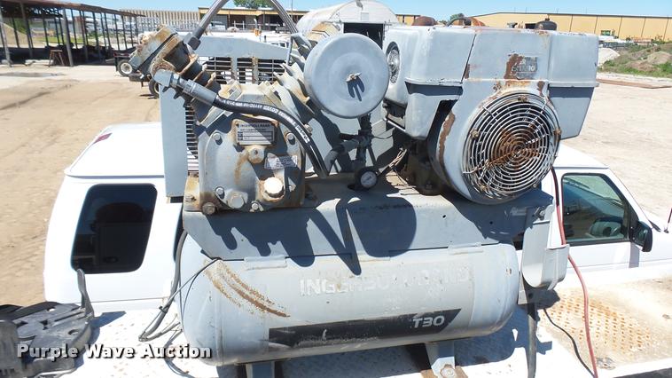 image for item L2369 Auto Crane steel utility bed with crane