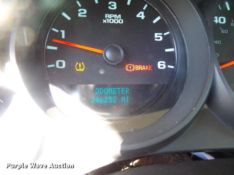 image for item L4681 2008 Chevrolet Silverado 1500 Ext. Cab pickup truck