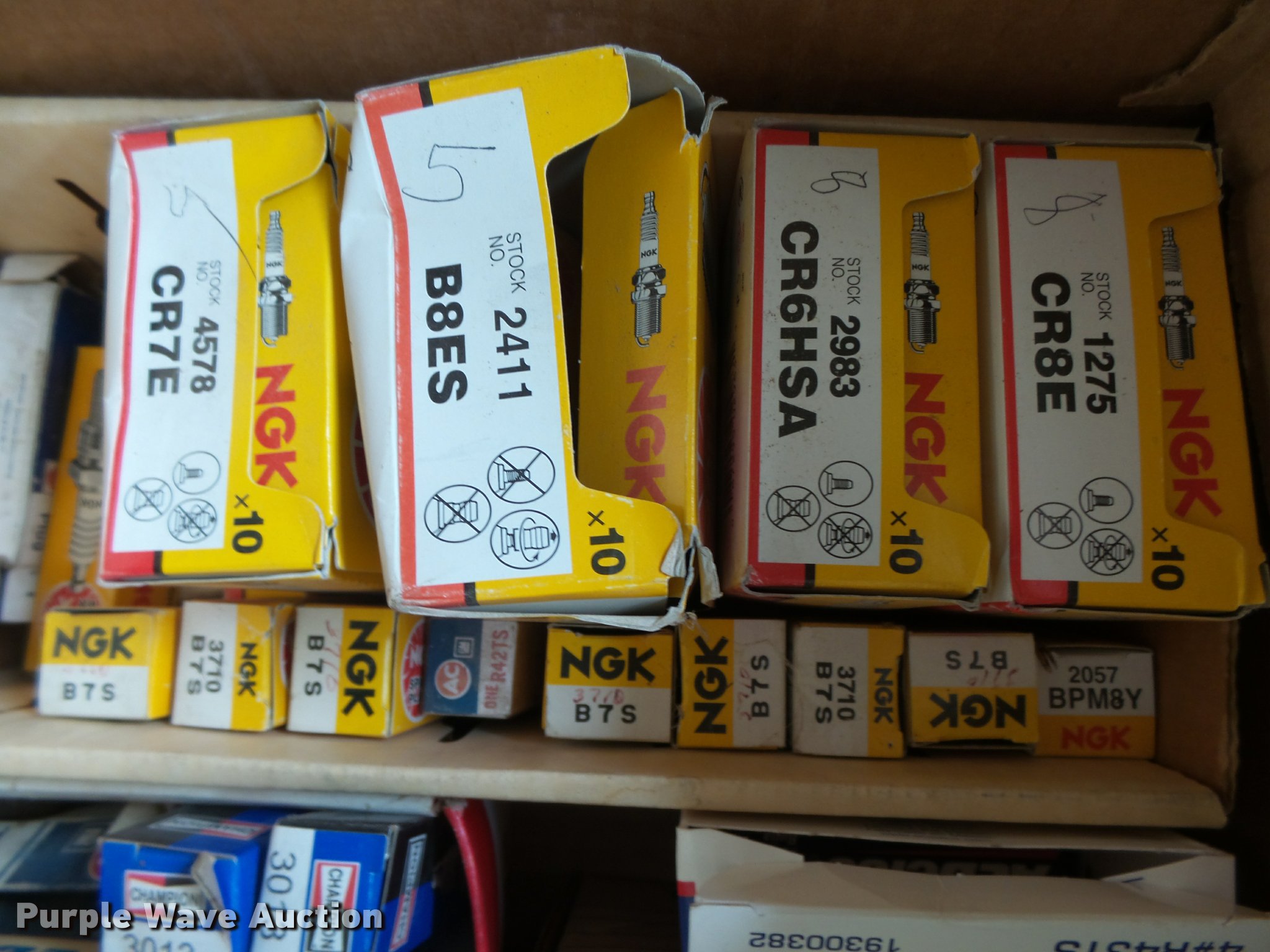 Briggs & Stratton engine repair parts in Laverne, OK Item DI9723 sold