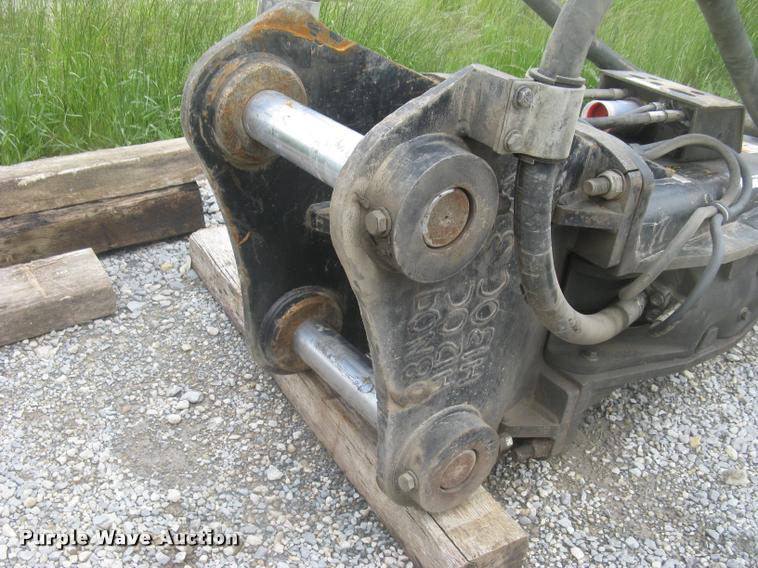 image for item BP9503 Caterpillar H120CS roll-out hydraulic hammer