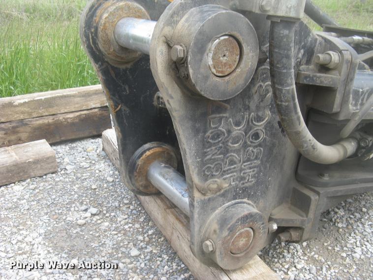 image for item BP9503 Caterpillar H120CS roll-out hydraulic hammer