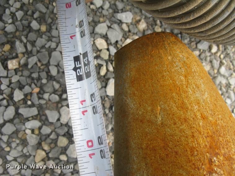 image for item BP9503 Caterpillar H120CS roll-out hydraulic hammer