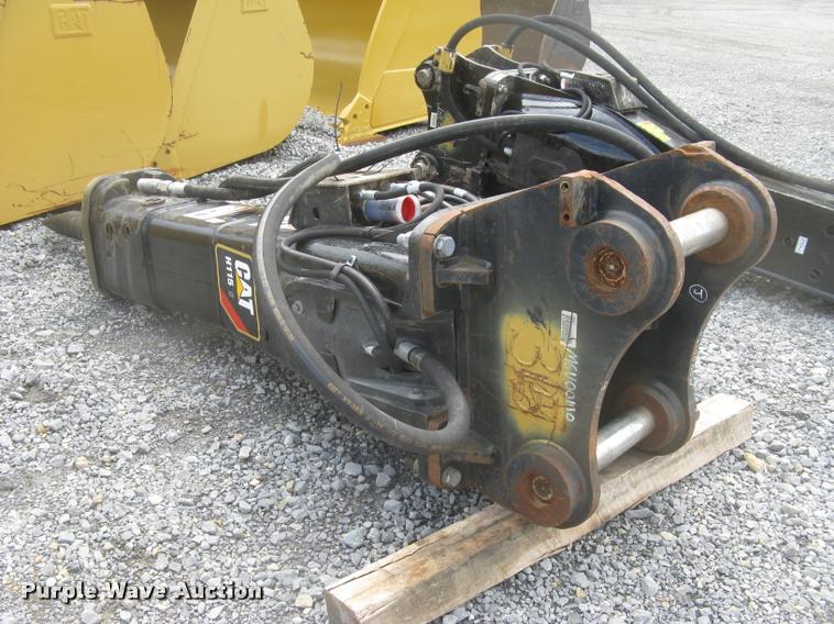 image for item BP9504 Caterpillar H115 S roll-out hydraulic hammer