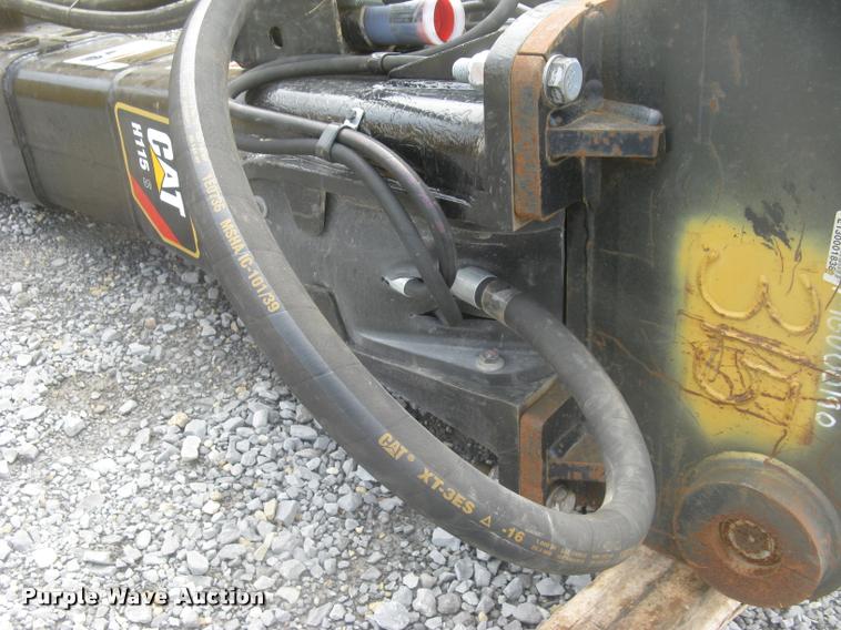 image for item BP9504 Caterpillar H115 S roll-out hydraulic hammer